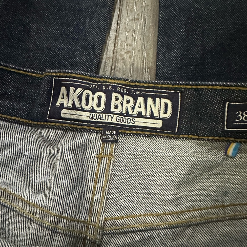 AKOO Men's Blue Jeans - Picture 4 of 16